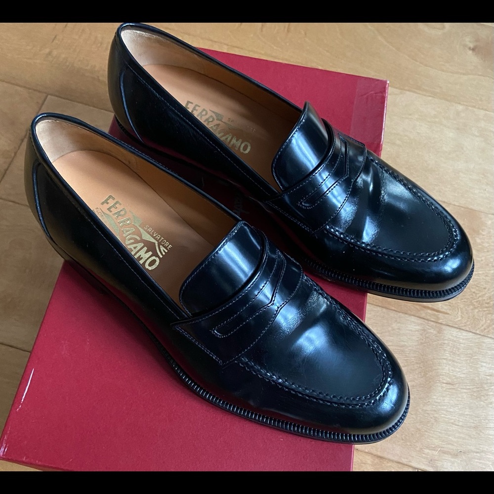 Ferragamo loafers US 8EE